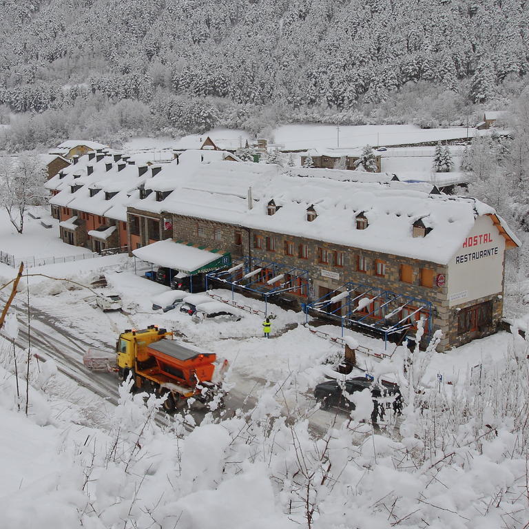 Hostal Panart Bielsa Bagian luar foto