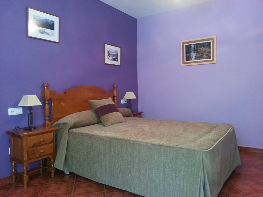Hostal Panart Bielsa Ruang foto